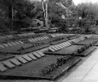 Військове кладовище реконструйоване на честь
30-річчя Перемоги