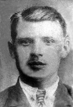 Штепін Петро Петрович (1918–1943), керівник підпільної групи райспоживспілки