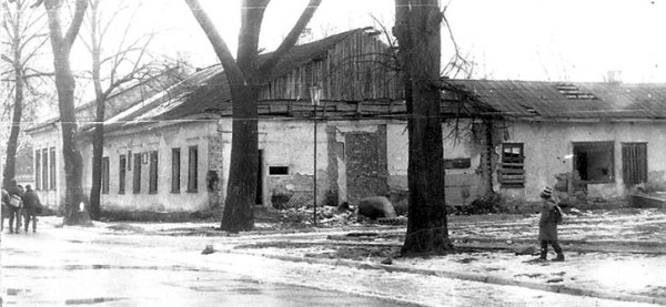 Будинок Завадських, в якому жили Косачі. Фото 90-х років ХХ ст.