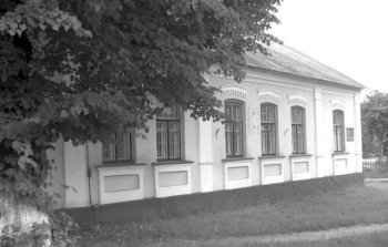 Приміщення, в якому у 20-ті роки ХХ ст. розміщувалася німецька трудова школа. Фото поч. 2000-х років